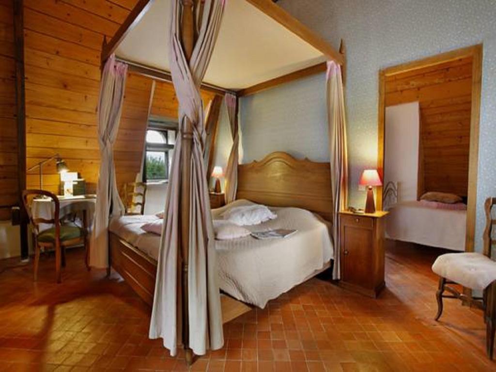 Hotel Château D'agneaux 3*